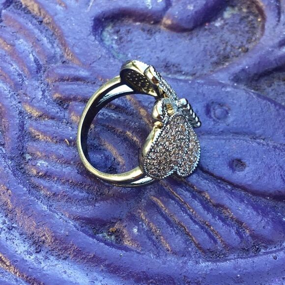 Brass butterfly ring ruthenium AAA grade CZ Ring - Picture 10 of 11